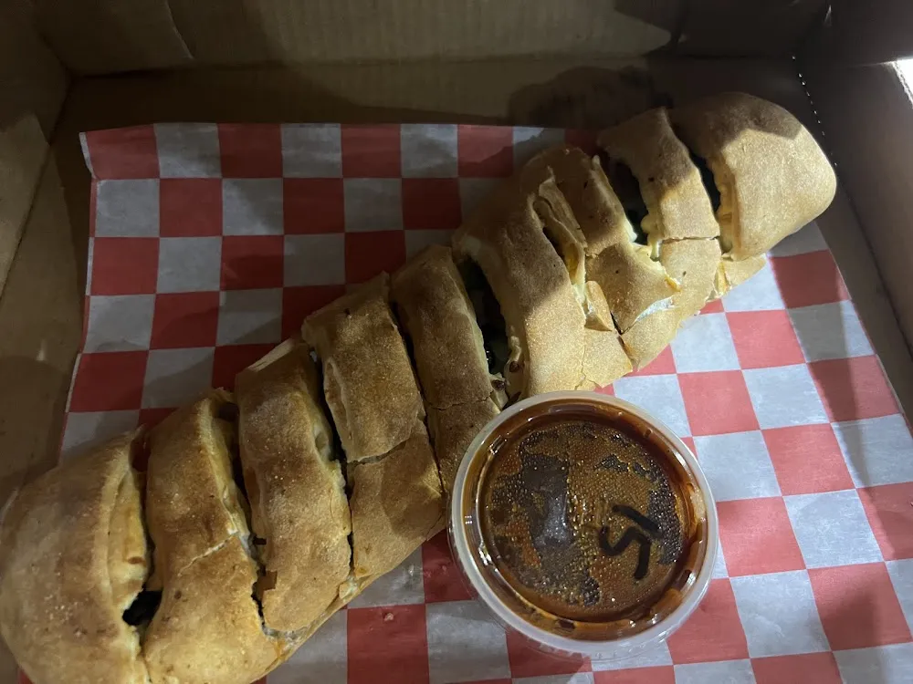 3 Topping Stromboli